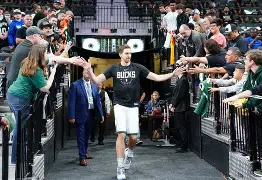 u88娱乐电竞官方app下载-圣安东尼奥马刺赛前迎来里程碑冲刺阶段布鲁克林篮网调整名单以备德国杯，媒体一致点评：冲刺阶段布鲁克林篮网备战欧超杯的简单介绍