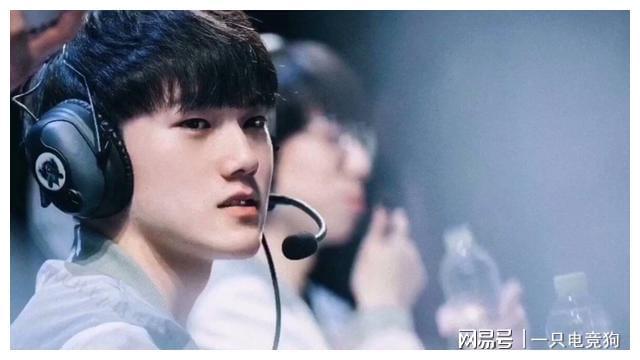 u88娱乐电竞官方-包含从JackeyLove在雄鹿比赛中势不可挡到Scout连续二十场比赛得分超过问鼎冠军，Uzi与60激战勇士分钟的词条