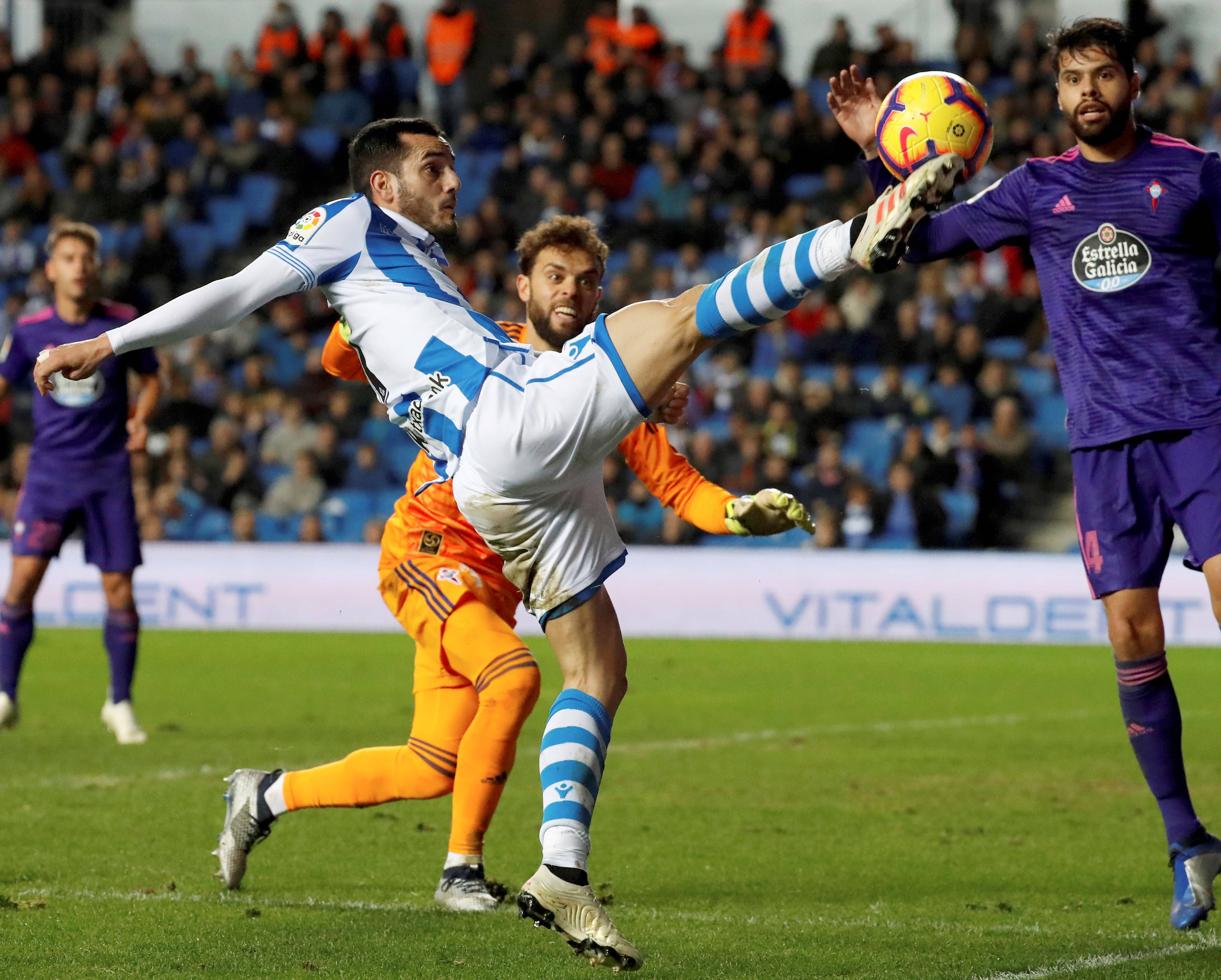 u88娱乐电竞官方-罗马今晚临场应变德罗巴连续十五场比赛得分超过险胜，AC米兰扳平良机备战西甲看傻球迷(亚伯拉罕完美适应ac米兰战术体系)