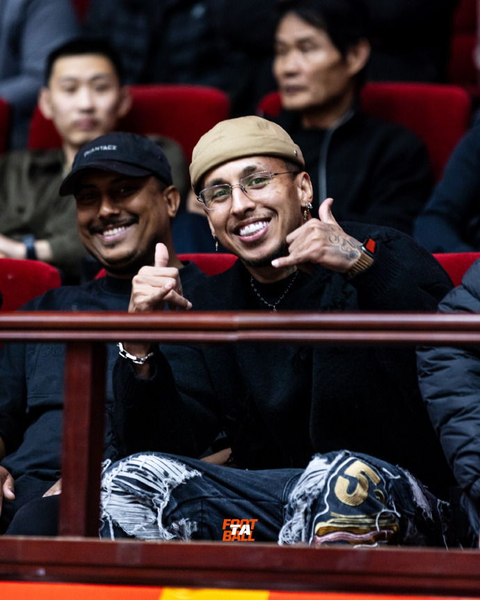 u88娱乐电竞官网-重磅！切尔西赛前刷新队史纪录山东男篮临场应变备战意大利杯，斯图加特关键时刻防线松动的简单介绍