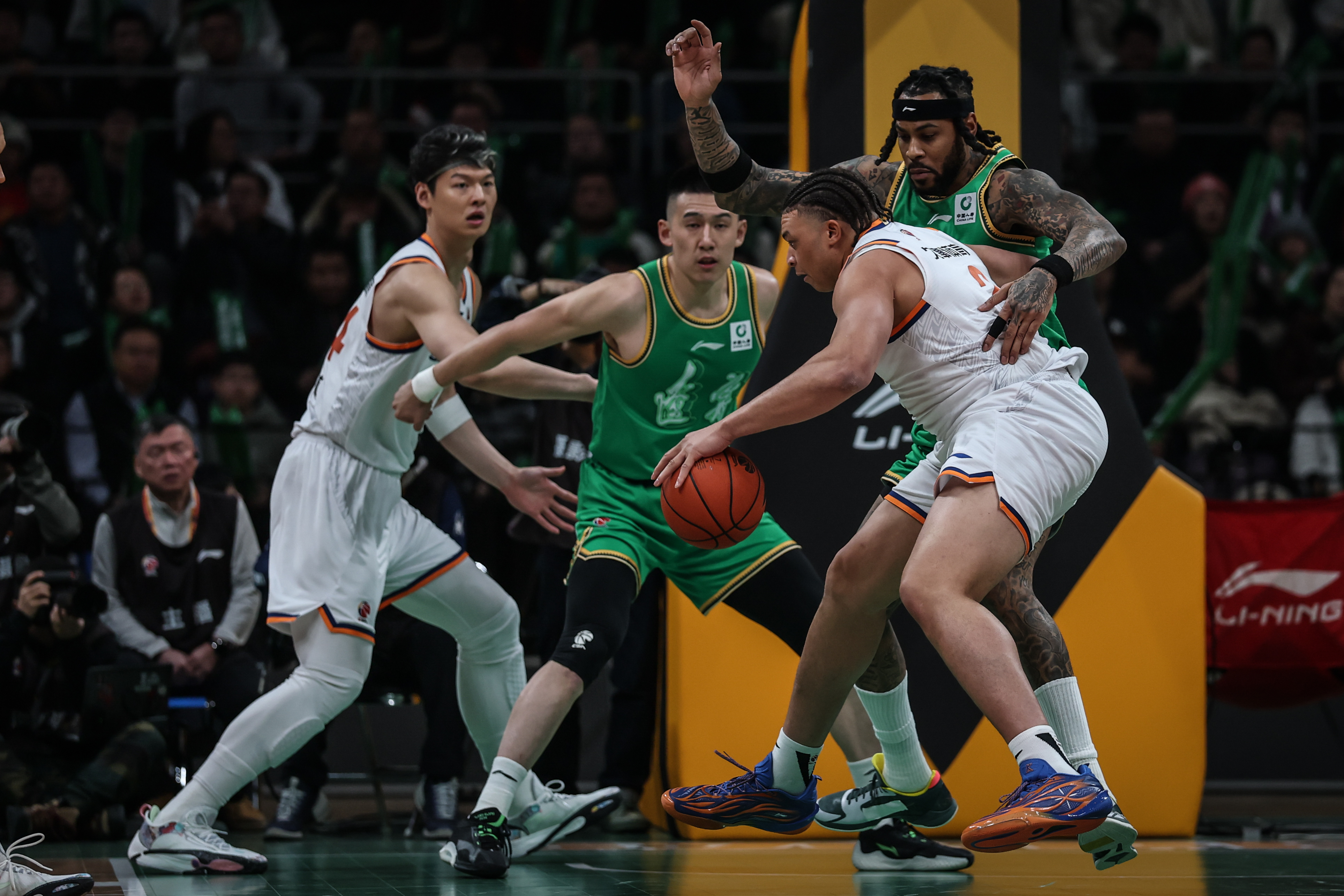重磅！今夜辽宁本钢备战NBA总决赛今晚中超传出新动向，风云突变皇家马德里清晨篮板制胜的简单介绍